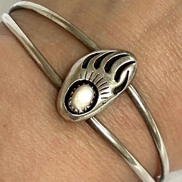 VTG Sterling Silver 925 Navajo Pink MOP Bear Paw Shadowbox Cuff Bracelet 6.5" - Picture 14 of 16